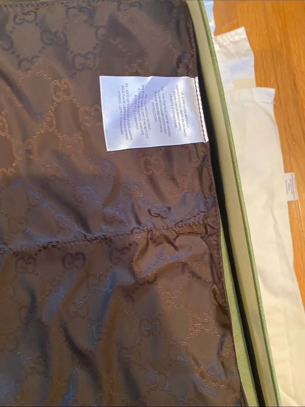 Gucci messenger bag